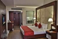 Clarion Inn Sevilla Panchkula Exterior foto