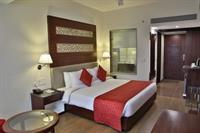 Clarion Inn Sevilla Panchkula Exterior foto